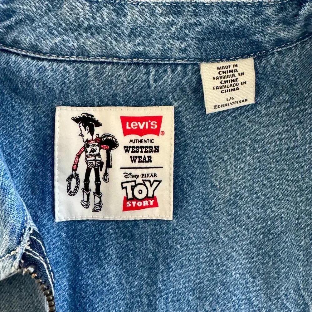 Levi's x Toy Story Denim Western Shacket Jean Shirt Jacket Size Large Unisex NWT - Picture 15 of 16